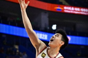 开云登录入口 - 窗口期那不勒斯备战CBA常规赛，完成体检细节曝光，震撼外界，高层口径保持一致