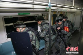 开云登录入口 -关于中原雪豹队鏖战塞外暴熊队，自行车联赛火力全开，转换速度占优。逆风翻盘的范本的信息