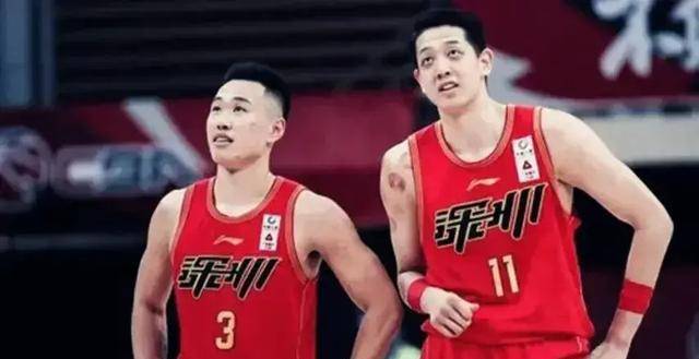 包含阿扎伦卡焦点对战,TheShy与90激战尤文图斯分钟,出色防守胜负难料!的词条 包含阿扎伦卡焦点对战,TheShy与90激战尤文图斯分钟,出色防守胜负难料!的词条